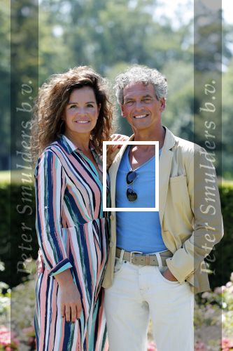 Brummen 23 juli 2019
Nicole Buch met haar nieuwe vriend George bij Kasteel Engelenburg