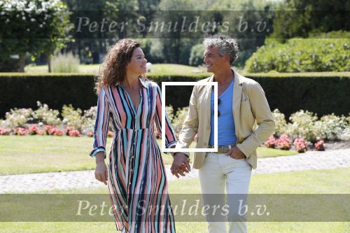 Brummen 23 juli 2019
Nicole Buch met haar nieuwe vriend George bij Kasteel Engelenburg