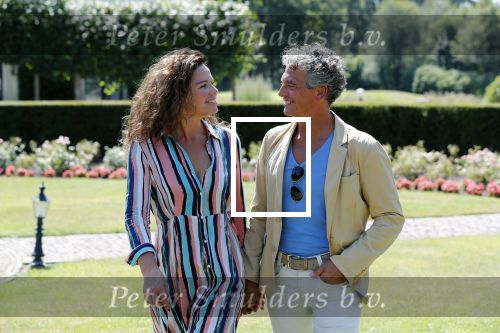 Brummen 23 juli 2019
Nicole Buch met haar nieuwe vriend George bij Kasteel Engelenburg