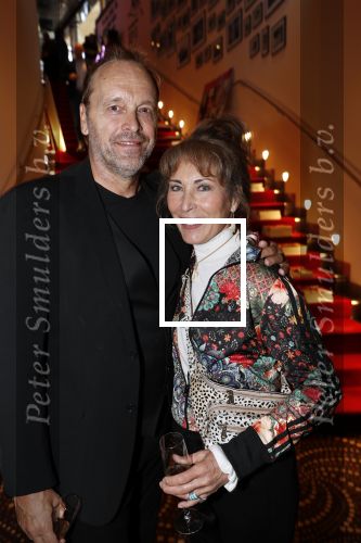 Amsterdam 16 juli 2019
Presentatie Amsterdam XXXL met Gordon op de cover.
Patricia Steur met vriend