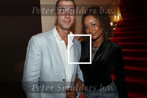 Amsterdam 16 juli 2019
Presentatie Amsterdam XXXL met Gordon op de cover.
Peter Hendricks met vriendin