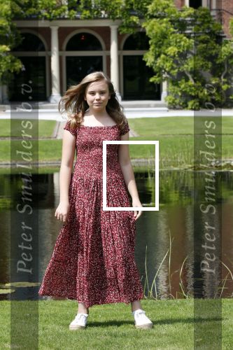 Den Haag 19 juli 2019
Jaarlijkse fotouurtje in de thuisn van Huis ten Bosch . Aanwezig Koning Willem Alexander Koningin Maxima Prinses Amalia Alexia en Ariane.