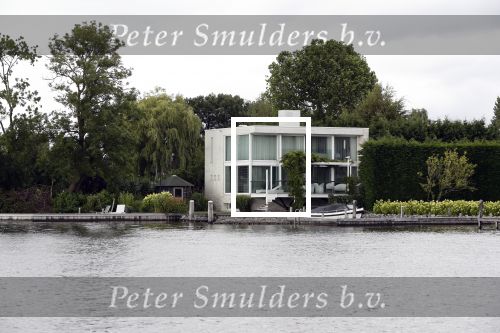Loosdrecht 14 juli 2019
Huis van Ron Brandsteder aan de Loosdrechtse plassen.