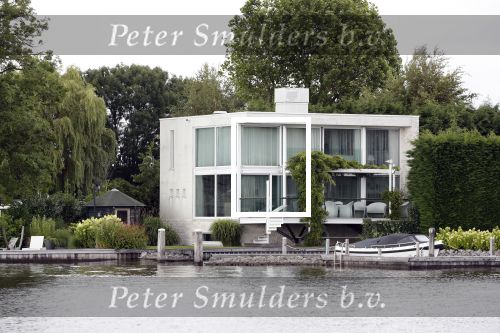 Loosdrecht 14 juli 2019
Huis van Ron Brandsteder aan de Loosdrechtse plassen.