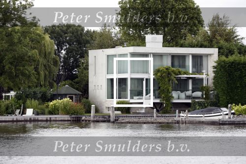 Loosdrecht 14 juli 2019
Huis van Ron Brandsteder aan de Loosdrechtse plassen.