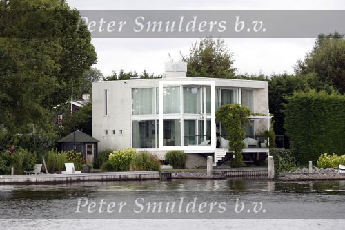 Loosdrecht 14 juli 2019
Huis van Ron Brandsteder aan de Loosdrechtse plassen.