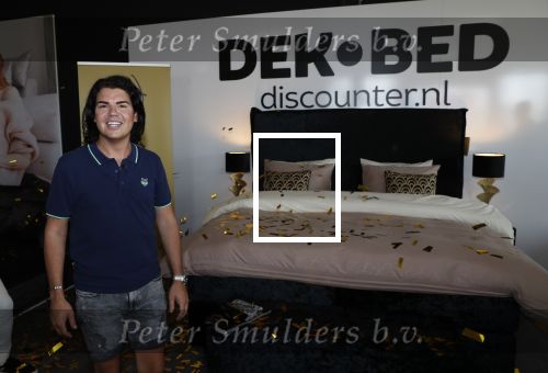Berkel en Rodenrijs 24 juli 2019
Roy Donders onthult zijn bed bij  Dekbed-Discounter.nl