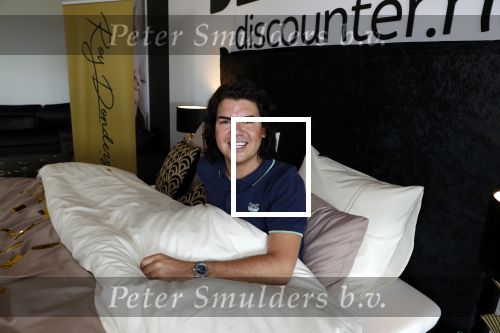 Berkel en Rodenrijs 24 juli 2019
Roy Donders onthult zijn bed bij  Dekbed-Discounter.nl