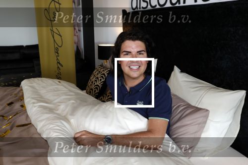 Berkel en Rodenrijs 24 juli 2019
Roy Donders onthult zijn bed bij  Dekbed-Discounter.nl