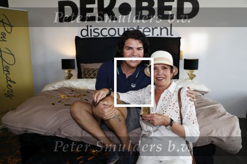 Berkel en Rodenrijs 24 juli 2019
Roy Donders onthult zijn bed bij  Dekbed-Discounter.nl