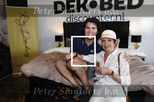 Berkel en Rodenrijs 24 juli 2019
Roy Donders onthult zijn bed bij  Dekbed-Discounter.nl