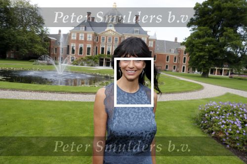 Den Haag 19 juli 2019
Jaarlijkse fotouurtje in de thuisn van Huis ten Bosch . Aanwezig Koning Willem Alexander Koningin Maxima Prinses Amalia Alexia en Ariane. Sandra Schuurhof