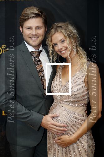 Amsterdam 15 juli 2019
Premiere the lion king in tuschinski. Tim Douwsma met zijn zwangere vriendin