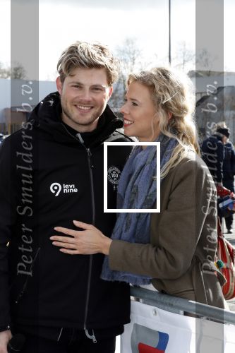 17 Maart 2019
Tim Douwsma met nieuwe vriendin