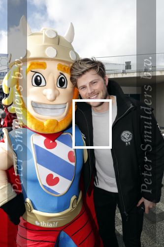 Heerenveen, 17 Maart 2019
Tim Douwsma met nieuwe vriendin
