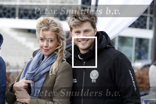 Heerenveen, 17 Maart 2019
Tim Douwsma met nieuwe vriendin