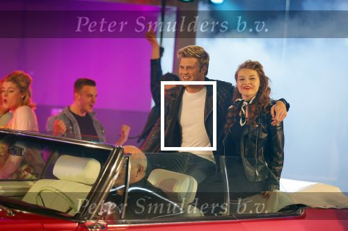 Amsterdam 8 mei 2015  
Cast van Grease met oa Tim Douwsma en Vajen v d Bosch