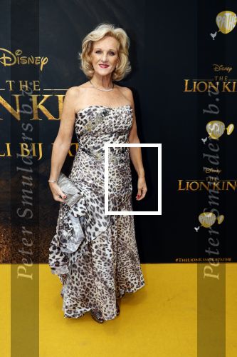 Amsterdam 15 juli 2019
Premiere the lion king in tuschinski. Tineke Schiuten kwam met haar manager