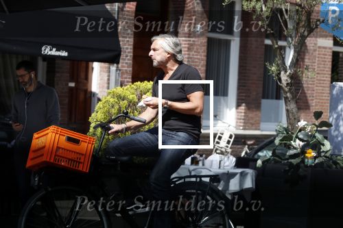 Amsterdam 9 juli 2019
Victor Reiniuer fietst naar zijn huis in Amsterdam zuid