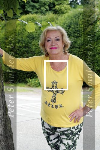 Muiderberg 15 juli 2019
Viola Holt.