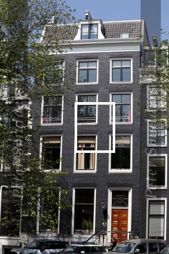 Amsterdam 17 juli 2019
Virgil v Dijk heeft in amsterdam aan de grachten een prachtig huis/appartement gekocht.