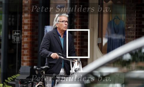 Amsterdam 7 juli 2019
Yvo v Regteren Altena op de cornelis schuytstraat.