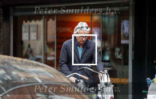 Amsterdam 7 juli 2019
Yvo v Regteren Altena op de cornelis schuytstraat.