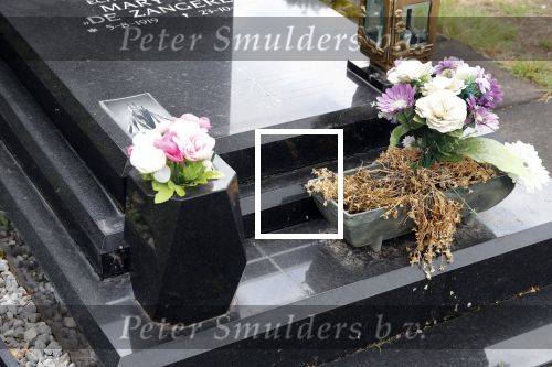 Stramproy 14 juli 2019
Graf van Zangeres zonder naam . Mary Servaes.