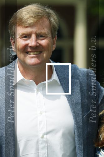 Den Haag 19 juli 2019
Jaarlijkse fotouurtje in de thuisn van Huis ten Bosch . Aanwezig Koning Willem Alexander Koningin Maxima Prinses Amalia Alexia en Ariane.