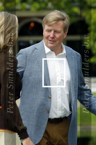 Den Haag 19 juli 2019
Jaarlijkse fotouurtje in de thuisn van Huis ten Bosch . Aanwezig Koning Willem Alexander Koningin Maxima Prinses Amalia Alexia en Ariane.