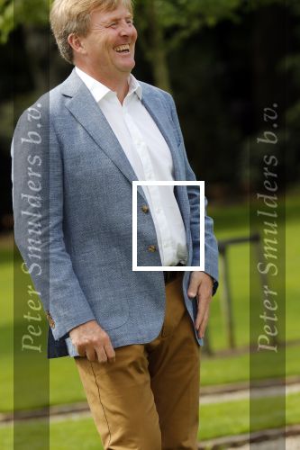 Den Haag 19 juli 2019
Jaarlijkse fotouurtje in de thuisn van Huis ten Bosch . Aanwezig Koning Willem Alexander Koningin Maxima Prinses Amalia Alexia en Ariane.