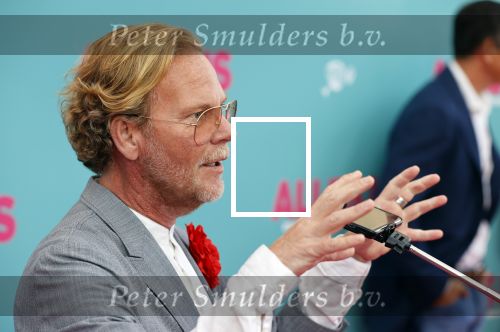 Amsterdam 29 juli 2020
Premiere alles is zoals het zou moeten zijn in euroscoop, De film is naar een boek van Daphne Deckers. Bastiaan v Schaik met zijn nieuwe vriend Bennet