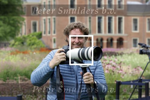 Den Haag  17 juli 2020
Koninklijk fotouurtje in de tuin van Huis ten Bosch . Vanwege corona was er veel minder pers uitgenodigd dan andere jaren. Aanwezig koning Willem Alexander Koningina Maxima en de prinsessen Amalia Alexia en Ariane .
