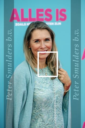 Amsterdam 29 juli 2020
Premiere alles is zoals het zou moeten zijn in euroscoop, De film is naar een boek van Daphne Deckers. Elle v Rijn kwam met een vriendin