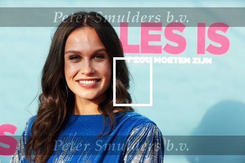 Amsterdam 29 juli 2020
Premiere alles is zoals het zou moeten zijn in euroscoop, De film is naar een boek van Daphne Deckers. Holly Brood kwam met vriend Soy Kroon