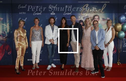 Hilversum, 2 Augustus 2020
Premiere speelfilm ENGEL
Isa Hoes Dennis Bots Danielle Raaphorst Ellen Barendregt Stijn Fransen Barry Atsma Liz Vergeer Pim Muda