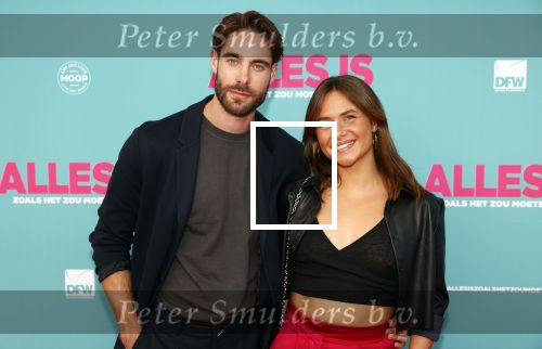 Amsterdam 29 juli 2020
Premiere alles is zoals het zou moeten zijn in euroscoop, De film is naar een boek van Daphne Deckers. Jord Knotter met zijn vriendin
