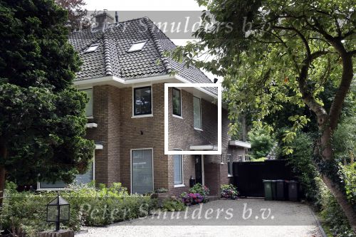 Huizen 25 juli 2020
Leontine Borsato met interieur designer Olga Wintermans bij haar nieuw huis .
