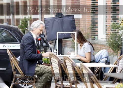 Amsterdam 24 juli 2020
Marcel Wanders met zijn dochter aan het lunchen