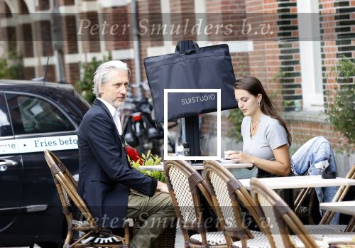 Amsterdam 24 juli 2020
Marcel Wanders met zijn dochter aan het lunchen