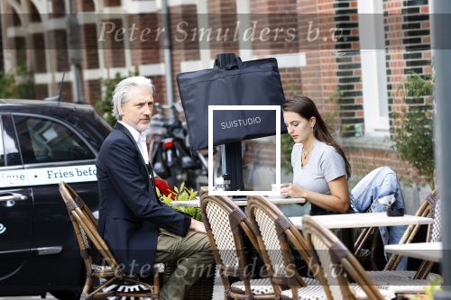 Amsterdam 24 juli 2020
Marcel Wanders met zijn dochter aan het lunchen
