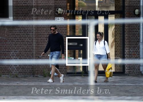 Rotterdam 22 juli 2020
Mattie Valk met zijn vriendin en haar zoontje bij zijn huis/appartement