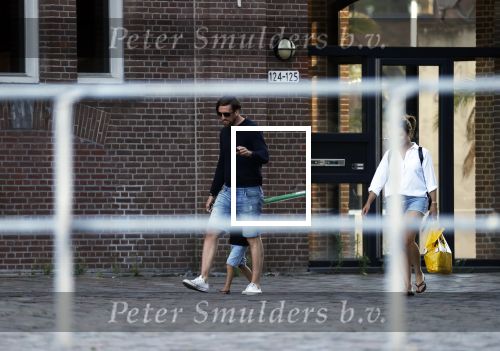 Rotterdam 22 juli 2020
Mattie Valk met zijn vriendin en haar zoontje bij zijn huis/appartement