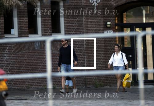Rotterdam 22 juli 2020
Mattie Valk met zijn vriendin en haar zoontje bij zijn huis/appartement