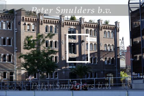 Rotterdam 22 juli 2020
Mattie Valk met zijn vriendin en haar zoontje bij zijn huis/appartement