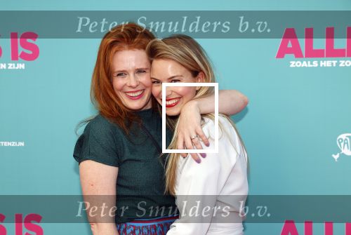 Amsterdam 29 juli 2020
Premiere alles is zoals het zou moeten zijn in euroscoop, De film is naar een boek van Daphne Deckers. Melissa Drost kwam met een vriendin