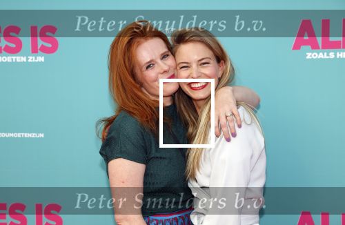 Amsterdam 29 juli 2020
Premiere alles is zoals het zou moeten zijn in euroscoop, De film is naar een boek van Daphne Deckers. Melissa Drost kwam met een vriendin