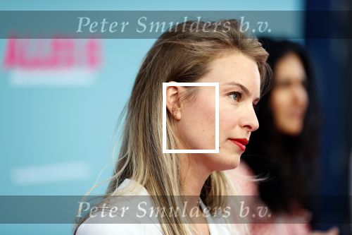 Amsterdam 29 juli 2020
Premiere alles is zoals het zou moeten zijn in euroscoop, De film is naar een boek van Daphne Deckers. Melissa Drost kwam met een vriendin