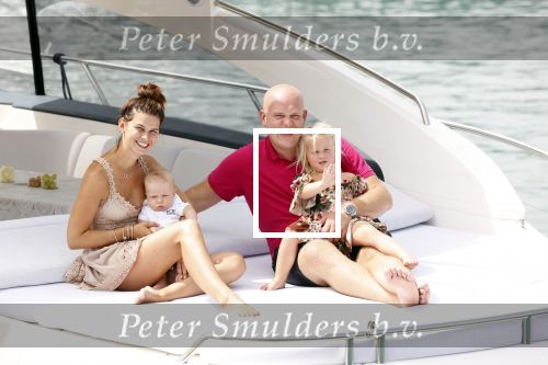 ibiza 1 augustus 2020
Michael v Gerwen en zijn vrouw Daphne met hun kinderen Zoe en Mike op ibiza . Ze gingen heerlijk met een boot varen
