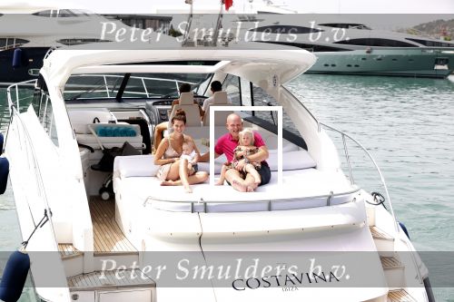 ibiza 1 augustus 2020
Michael v Gerwen en zijn vrouw Daphne met hun kinderen Zoe en Mike op ibiza . Ze gingen heerlijk met een boot varen